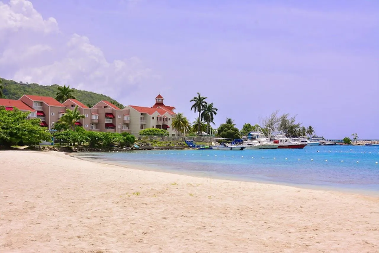 Green Island Beach Suite At Turtle Towers 오쵸 리오스 자메이카